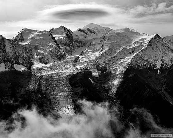 El Mont Blanc en blanco y negro