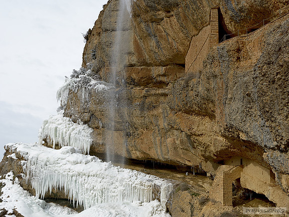 Hielo en la Cascada del Chorro