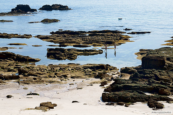 Las chicas de la Playa de Canexol